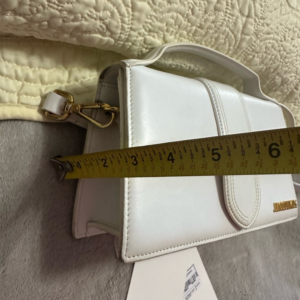 Jacquemus Le Grand Bambino Leather Crossbody Bag - Picture 16 of 16